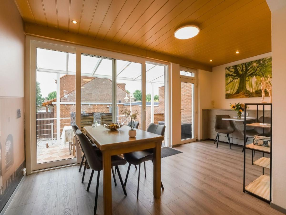 Villa Terraced House In Kerkrade With A Garden Esterno foto