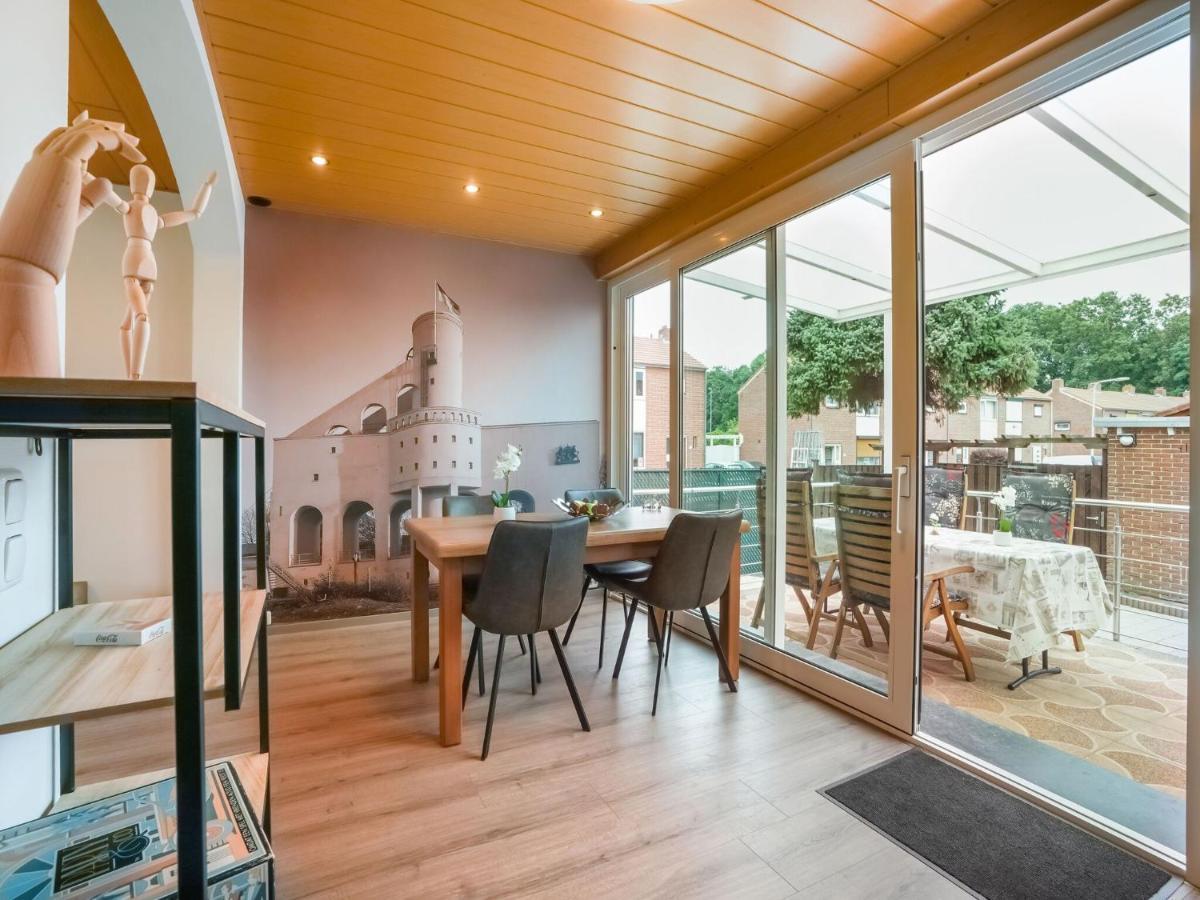 Villa Terraced House In Kerkrade With A Garden Esterno foto